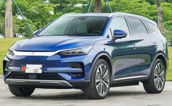BYD TANG SUV entièrement électrique automobile 4 roues 635KM kilométrage Endurance