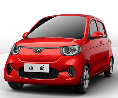2440 mm de base de roue EV voiture électrique 5 portes 4 sièges avec batterie au lithium ternaire