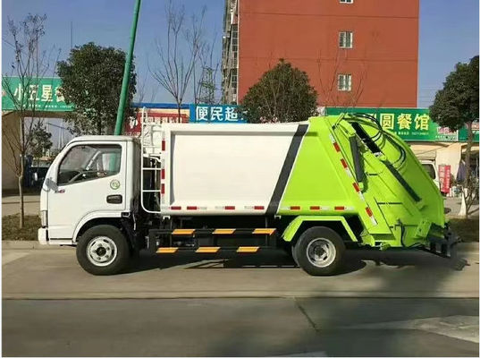 5.5 Cbm Type de carburant Truck de décharge de décharge de décharge avec chargeur arrière