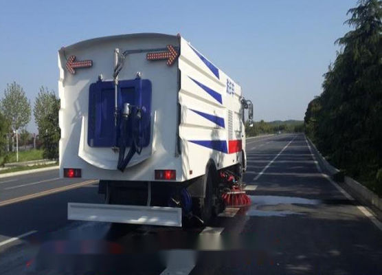 DONGFENG Sanitation Élimination des déchets Camion balayeur routier Eur V Émission