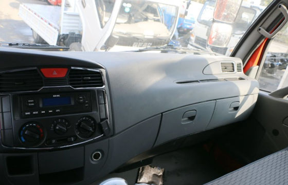 Les camions à décharge de Dongfeng Les entreprises lourdes Puissantes 4x2
